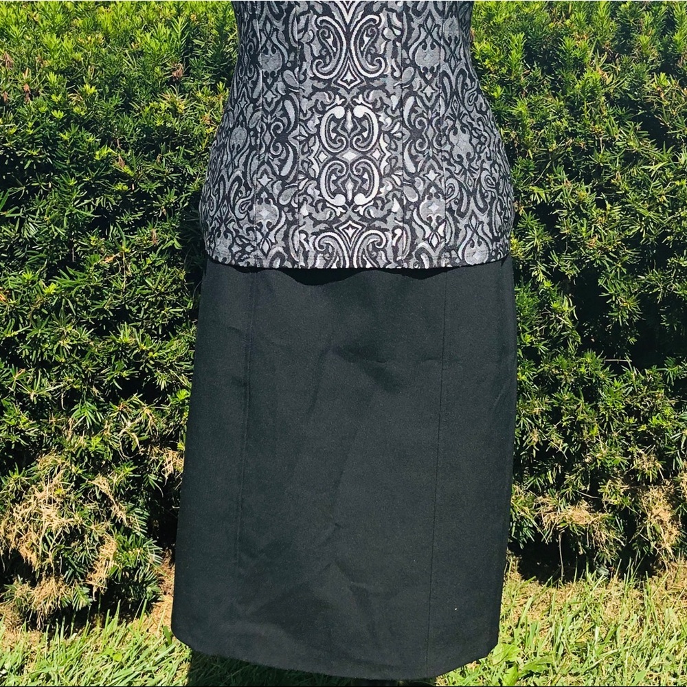 New York and Company Black Pencil Skirt Size 2 NWT
